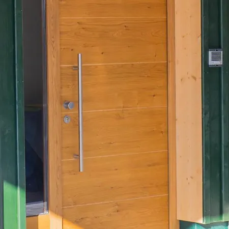 Holiday home Modernes Mit Terrasse Und Parkplatz In Den Alpen *