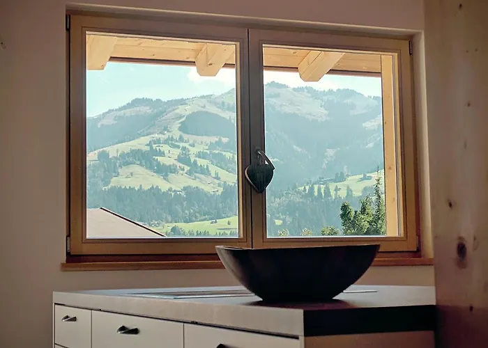 Modernes Mit Terrasse Und Parkplatz In Den Alpen Hébergement de vacances Kirchberg en Tyrol